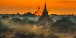 sunrise-over-bagan-temples